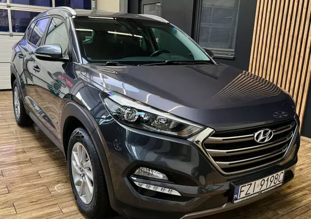 HYUNDAI Tucson Blue 1.7 CRDi 2WD Style