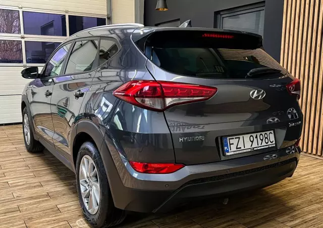 HYUNDAI Tucson Blue 1.7 CRDi 2WD Style