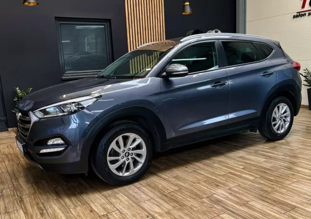 HYUNDAI Tucson Blue 1.7 CRDi 2WD Style