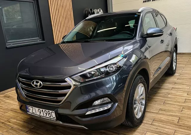 HYUNDAI Tucson Blue 1.7 CRDi 2WD Style