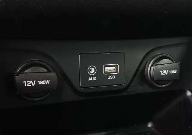 HYUNDAI Tucson Blue 1.7 CRDi 2WD Style