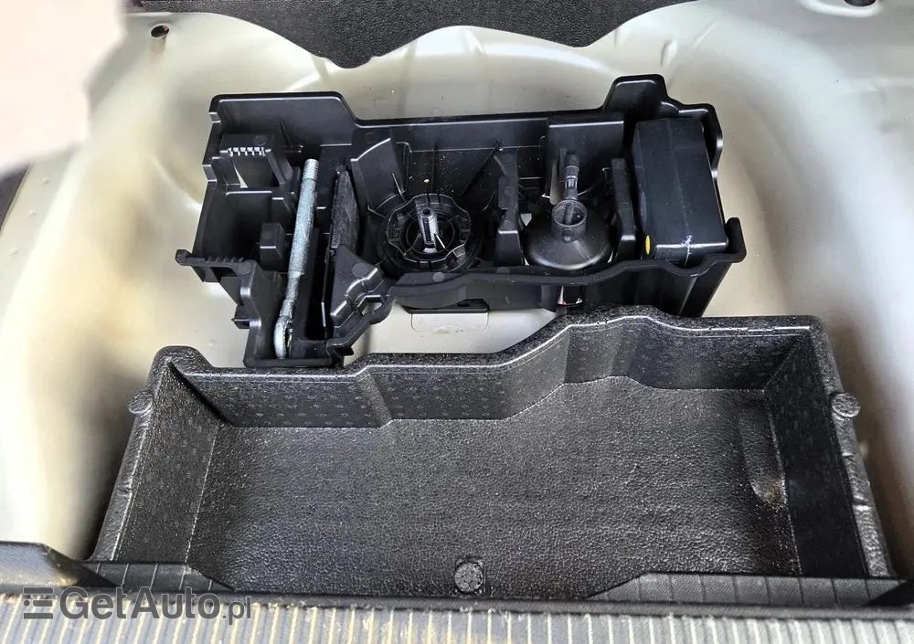 PEUGEOT 2008 1.2 PureTech GT S&S EAT8