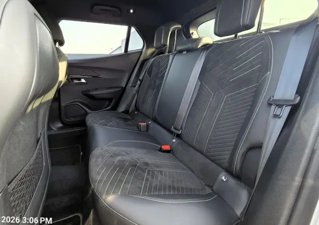 PEUGEOT 2008 1.2 PureTech GT S&S EAT8