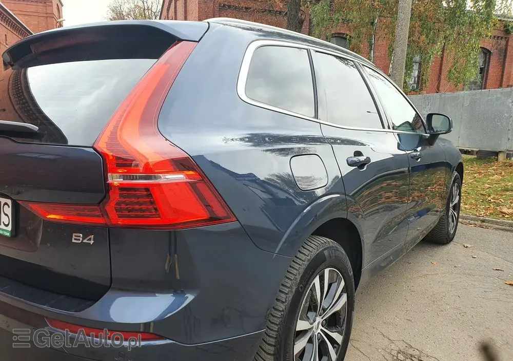 VOLVO XC 60 B4 B Geartronic Momentum Pro