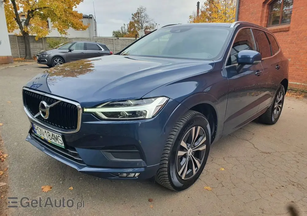 VOLVO XC 60 B4 B Geartronic Momentum Pro
