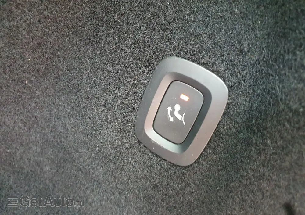 VOLVO XC 60 B4 B Geartronic Momentum Pro