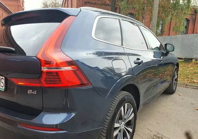VOLVO XC 60 B4 B Geartronic Momentum Pro