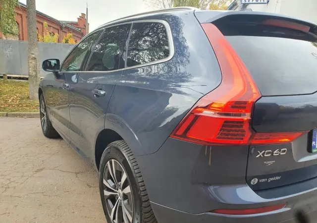 VOLVO XC 60 B4 B Geartronic Momentum Pro