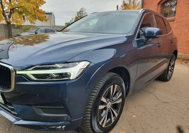 VOLVO XC 60 B4 B Geartronic Momentum Pro