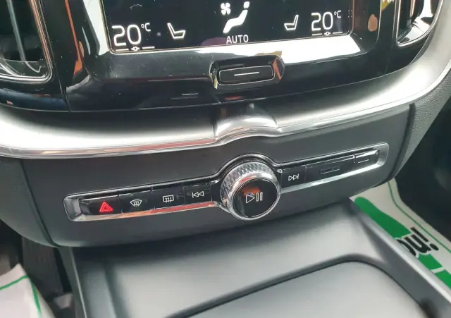 VOLVO XC 60 B4 B Geartronic Momentum Pro