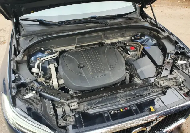 VOLVO XC 60 B4 B Geartronic Momentum Pro