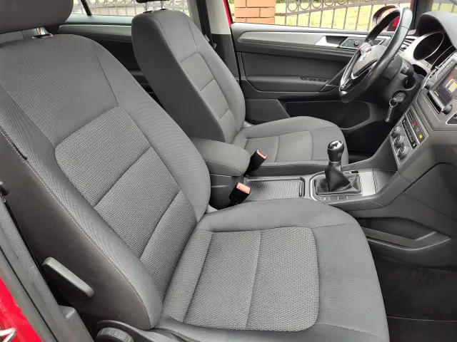 VOLKSWAGEN Golf Comfortline