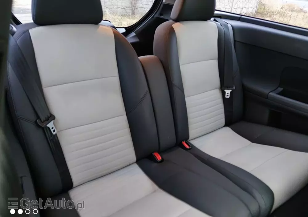 VOLVO C30 1.6D DRIVe