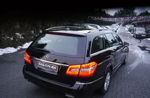 MERCEDES-BENZ Klasa E 