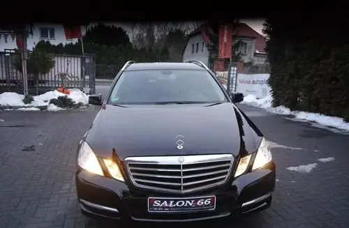 MERCEDES-BENZ Klasa E 