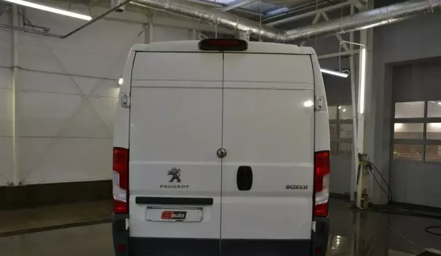 PEUGEOT Boxer 