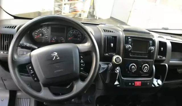 PEUGEOT Boxer 