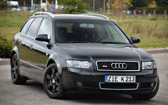 AUDI A4 