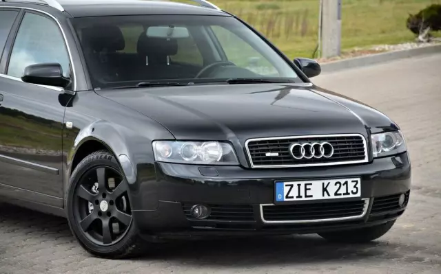AUDI A4 