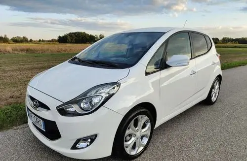HYUNDAI Ix20 