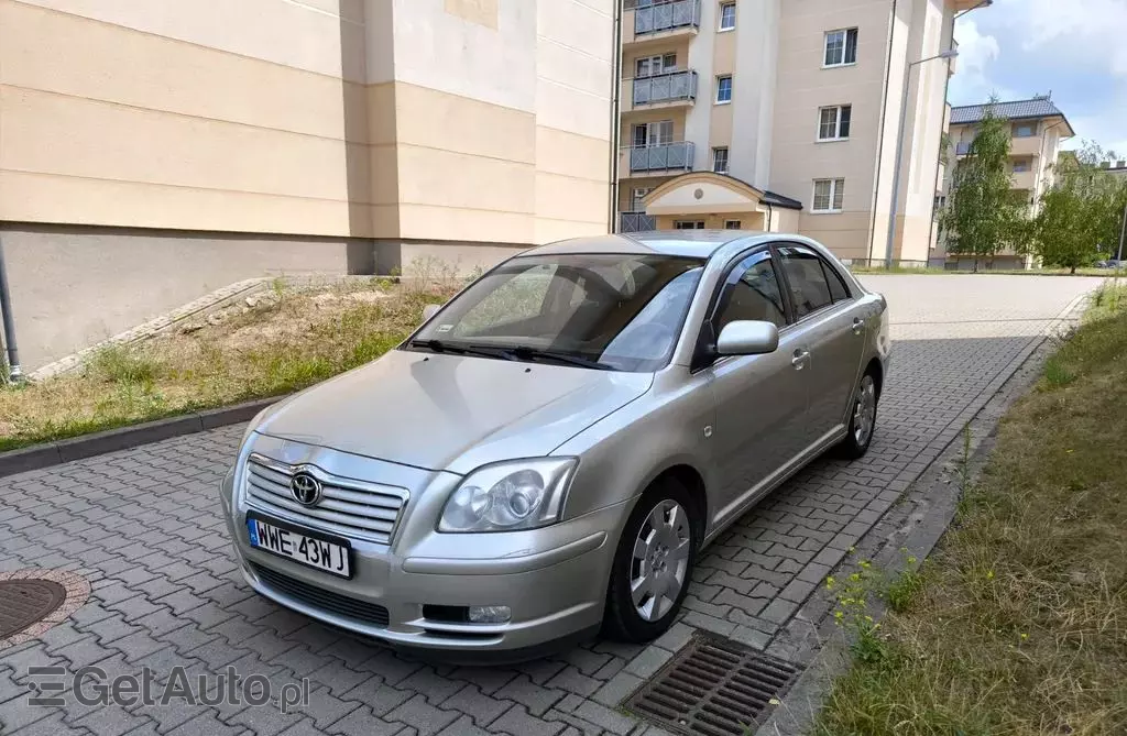 TOYOTA Avensis 