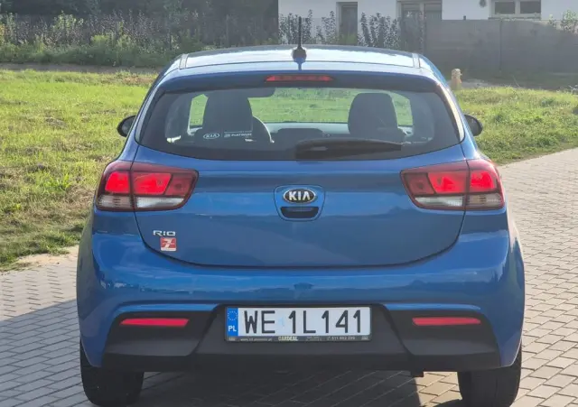 KIA Rio 1.2 M