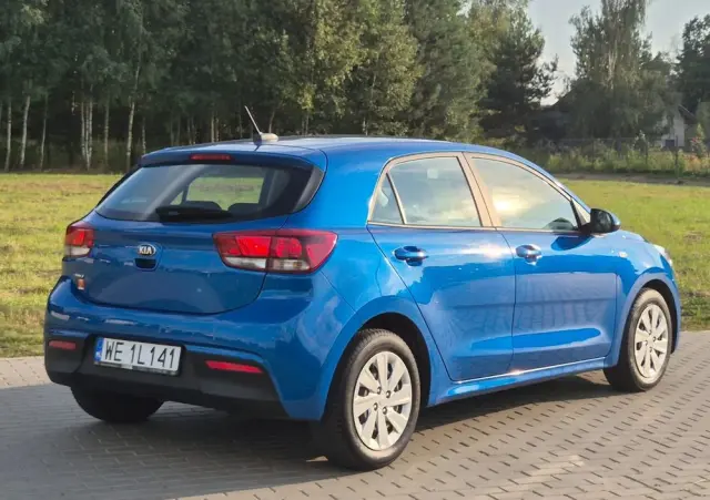 KIA Rio 1.2 M