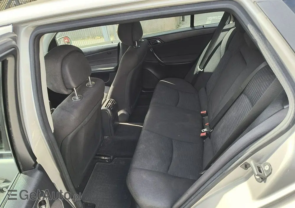 MERCEDES-BENZ Klasa C 200 CDI Classic