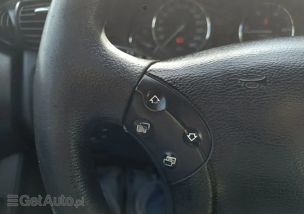 MERCEDES-BENZ Klasa C 200 CDI Classic