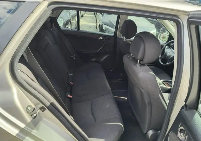 MERCEDES-BENZ Klasa C 200 CDI Classic