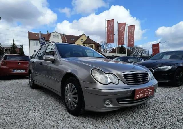 MERCEDES-BENZ Klasa C 200 CDI Classic