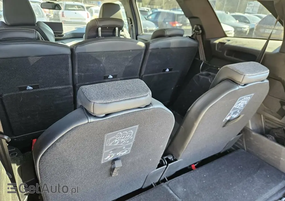 PEUGEOT 5008 BlueHDi 130 EAT8 Allure Pack