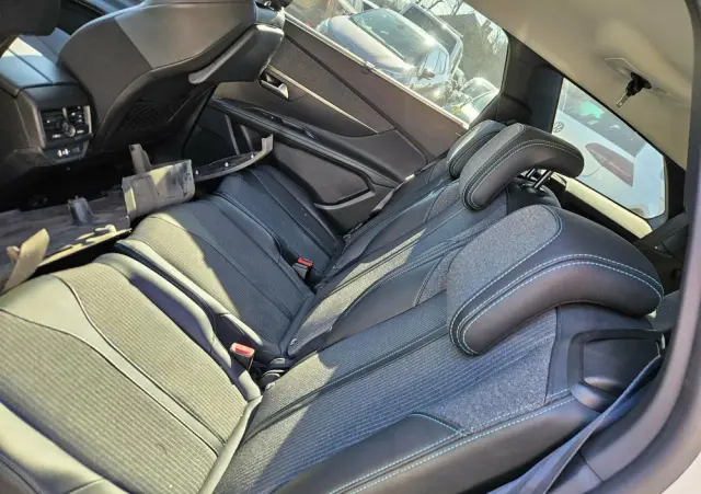 PEUGEOT 5008 BlueHDi 130 EAT8 Allure Pack