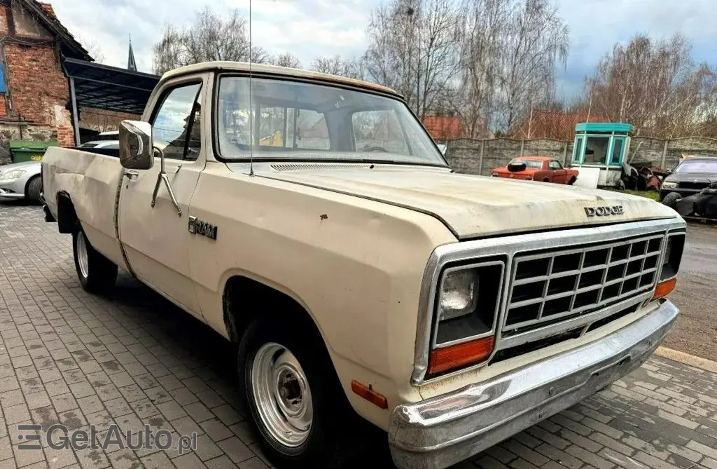 DODGE RAM 