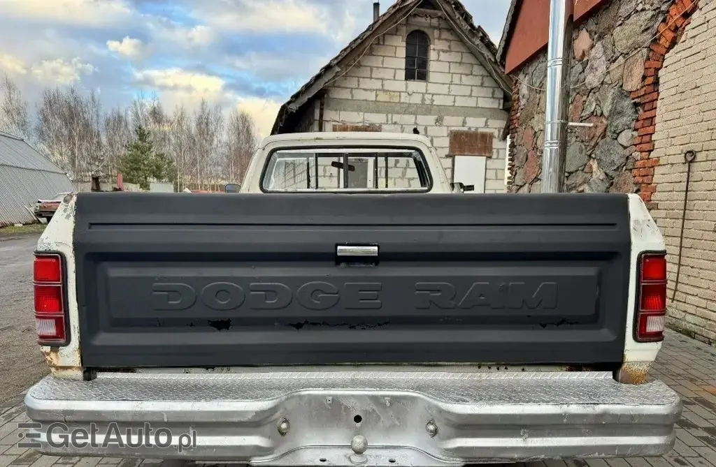 DODGE RAM 