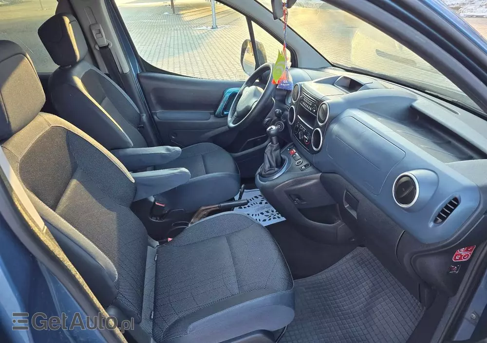 PEUGEOT Partner Tepee 110 Family