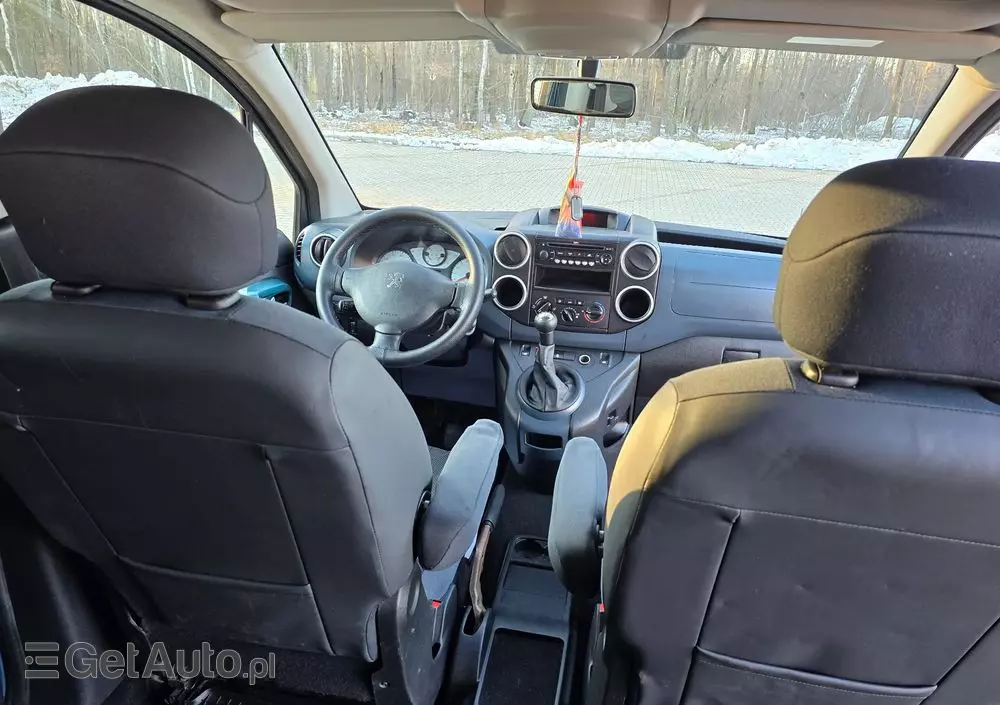 PEUGEOT Partner Tepee 110 Family