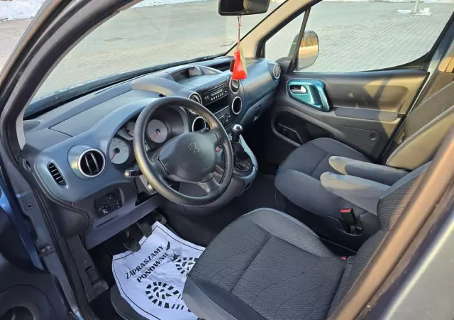 PEUGEOT Partner Tepee 110 Family