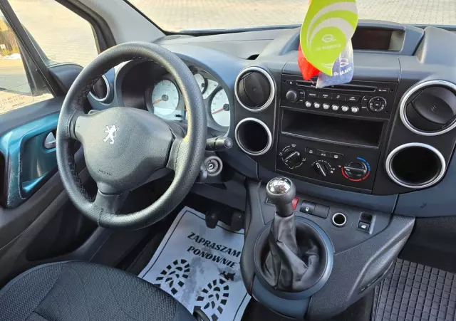 PEUGEOT Partner Tepee 110 Family