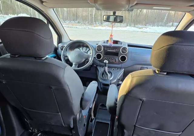 PEUGEOT Partner Tepee 110 Family