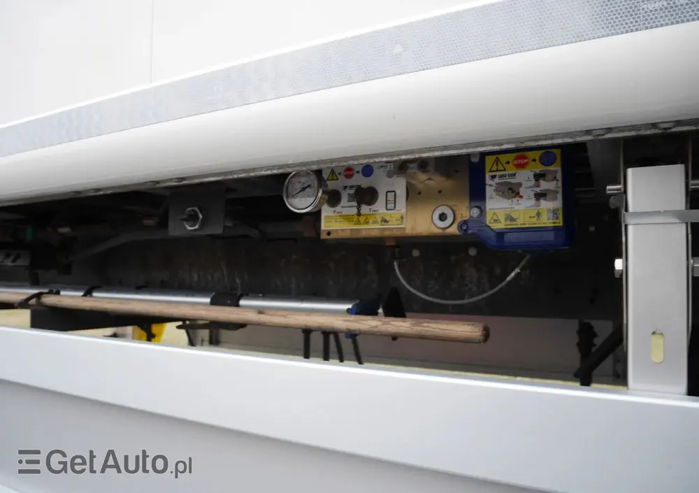 KRAKER Ruchoma Podłoga 92m3 