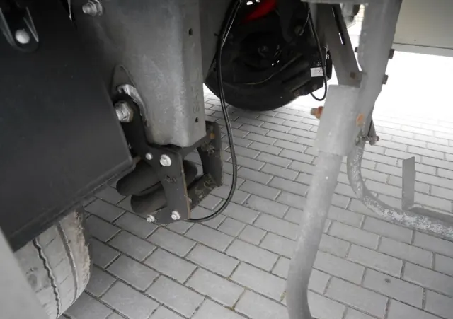 KRAKER Ruchoma Podłoga 92m3 