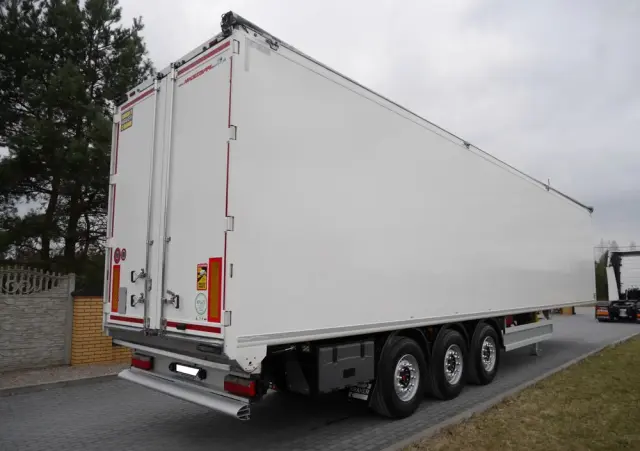 KRAKER Ruchoma Podłoga 92m3 