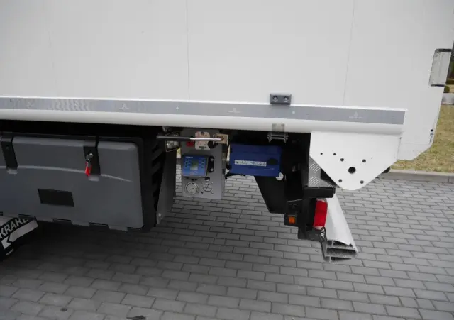 KRAKER Ruchoma Podłoga 92m3 