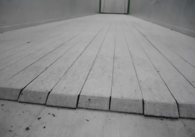 KRAKER Ruchoma Podłoga 92m3 