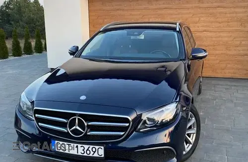 MERCEDES-BENZ Klasa E 