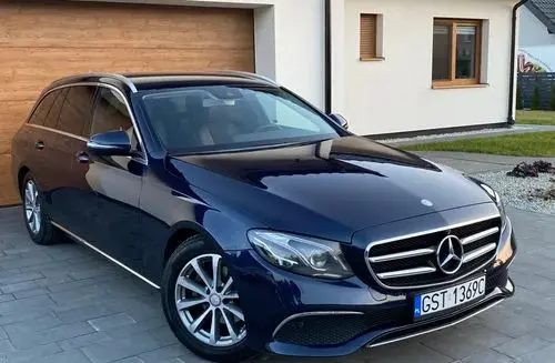 MERCEDES-BENZ Klasa E 