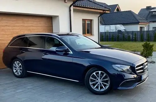 MERCEDES-BENZ Klasa E 