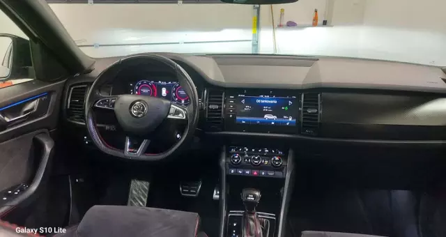 SKODA Kodiaq 2.0 Bi-TDI 4x4 RS DSG