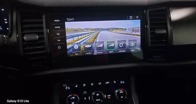 SKODA Kodiaq 2.0 Bi-TDI 4x4 RS DSG